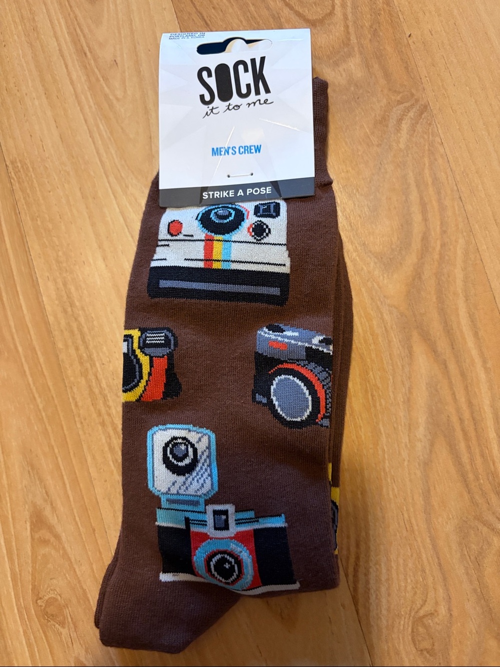 New Mens/Womens crew Retro camera pattern socks